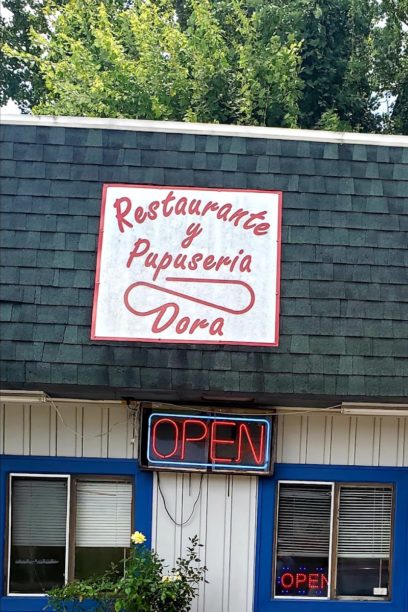 Restaurante Y Pupuseria Dora